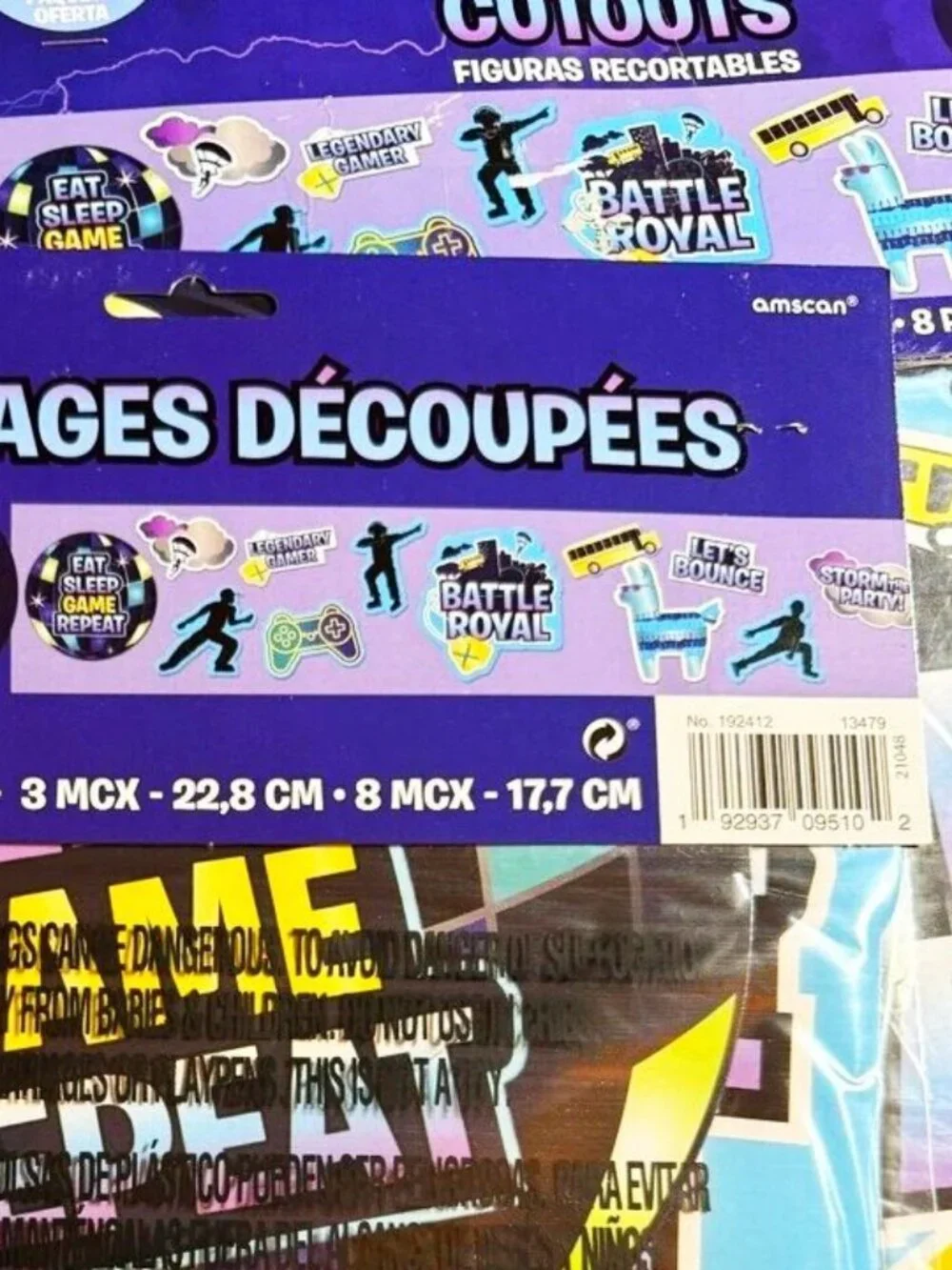 BRAND NEW BATTLE ROYAL VIDEO GAME PARTY WALL DECORATIONS (24-PIECES)